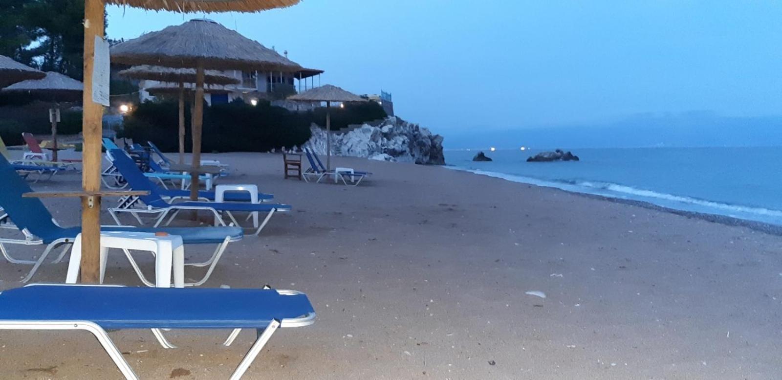 Villa Petra Kalamaki  Esterno foto