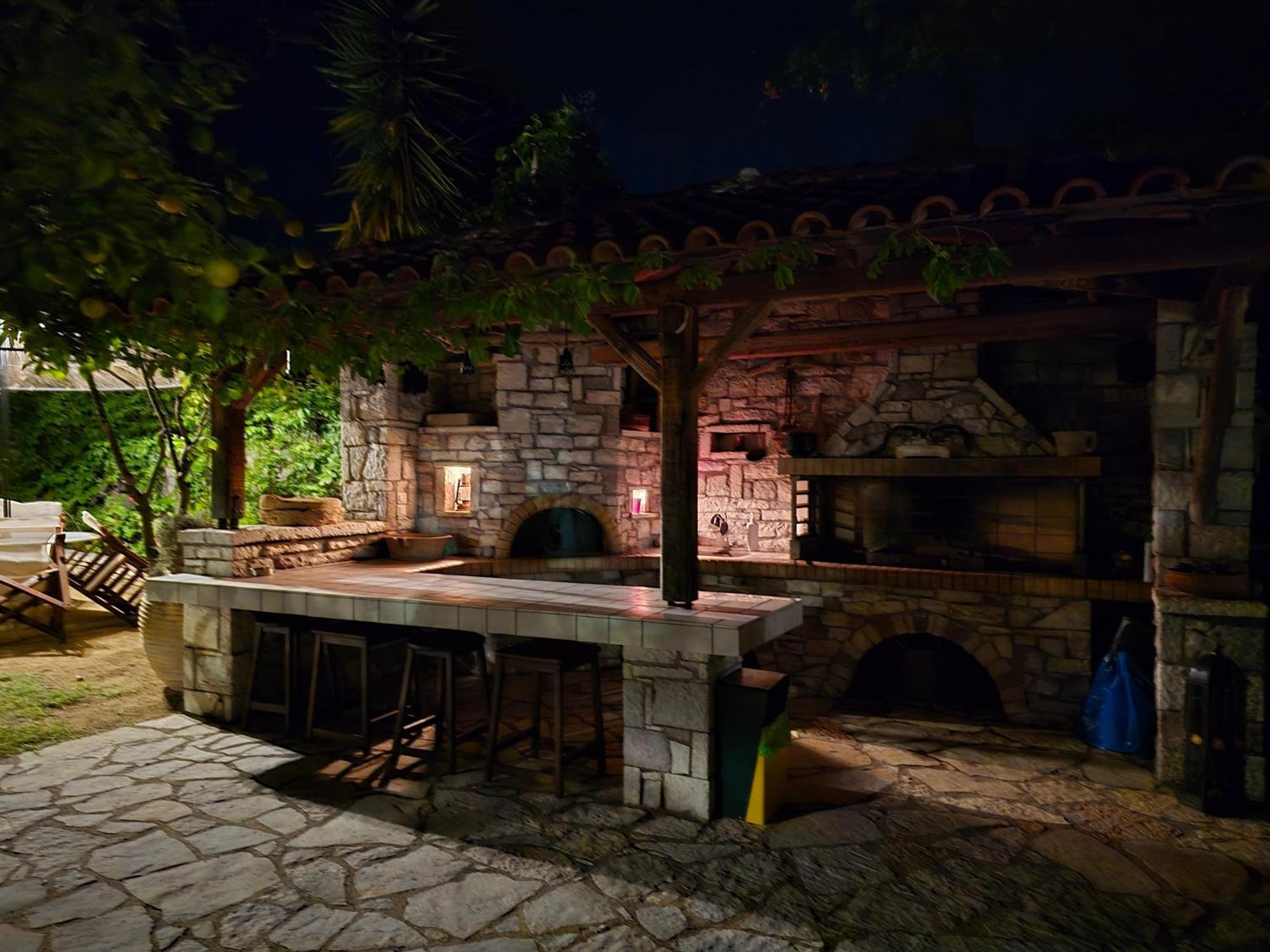 Villa Petra Kalamaki  Esterno foto