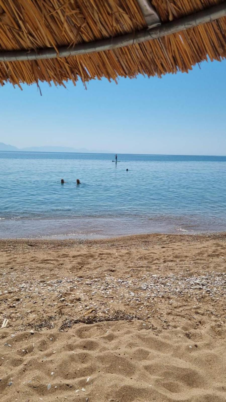 Villa Petra Kalamaki  Esterno foto